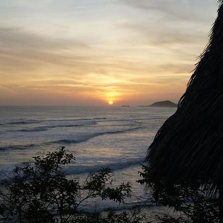 Magnific Rock - Surf Resort & Yoga Retreat Nicaragua 波波约 外观 照片